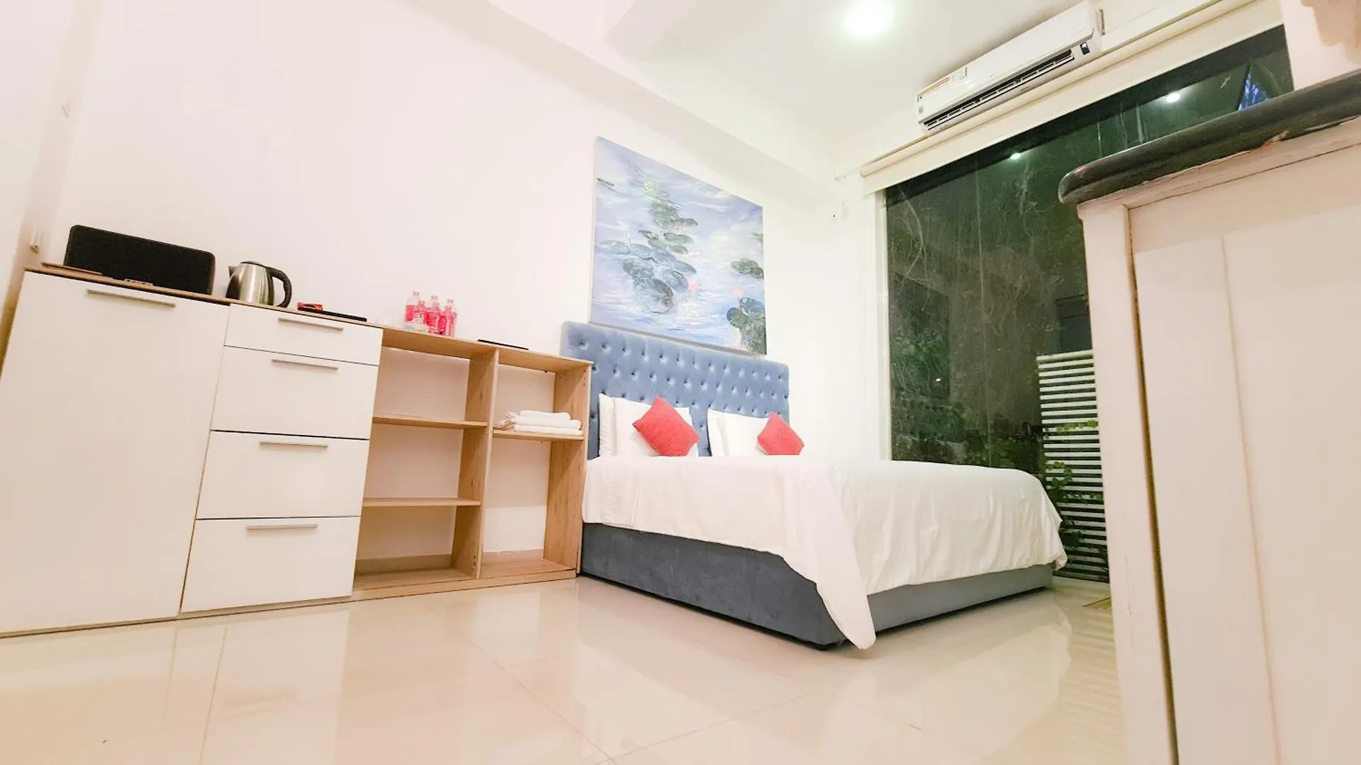 Lotus Colombo Guesthouse Bed & Breakfast